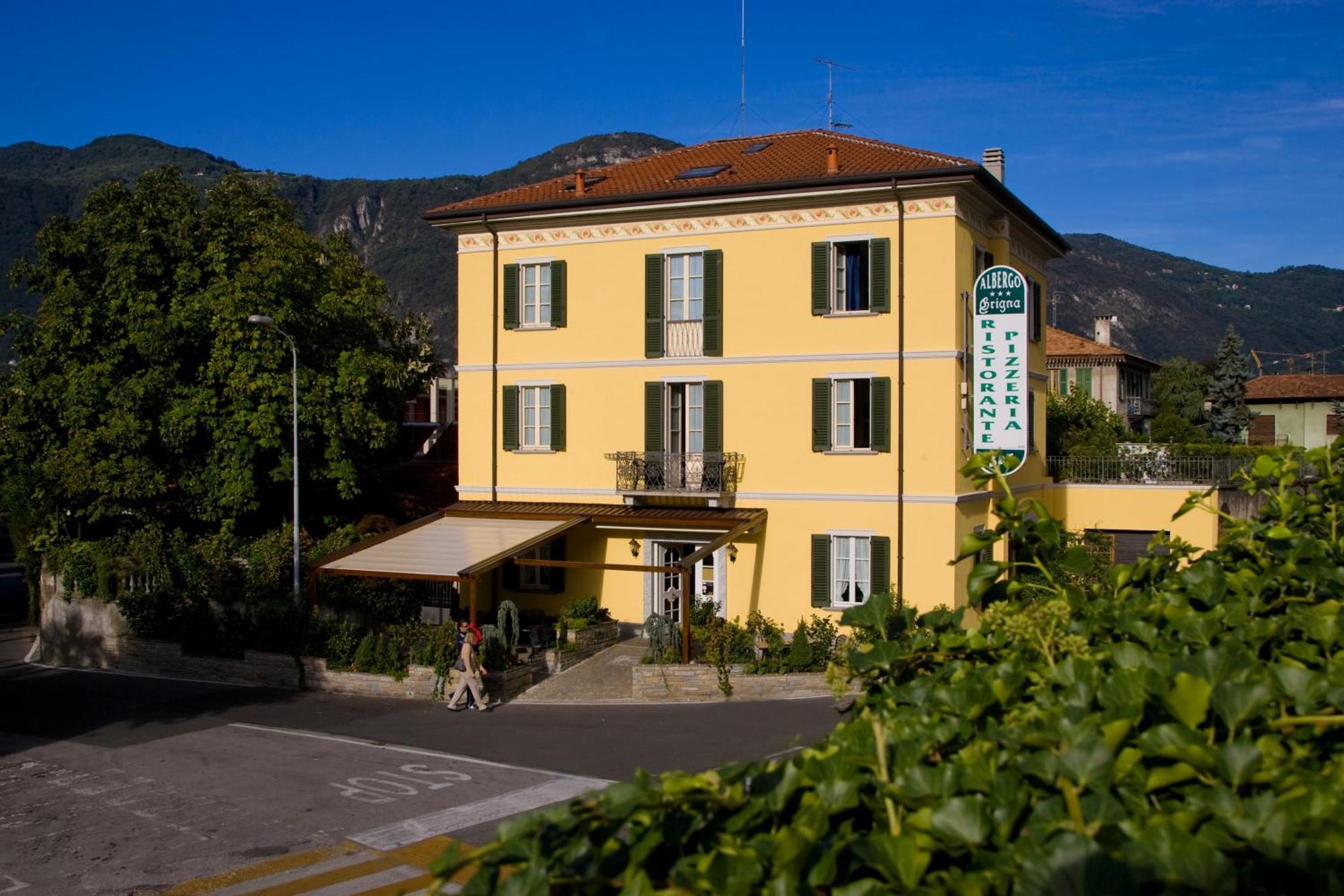 Albergo Ristorante Grigna Mandello del Lario Bagian luar foto